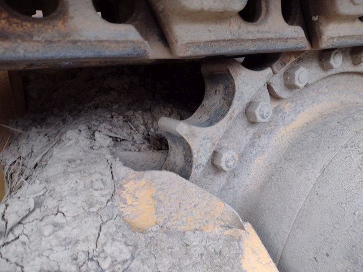 caterpillar-d5k-xl-image-14