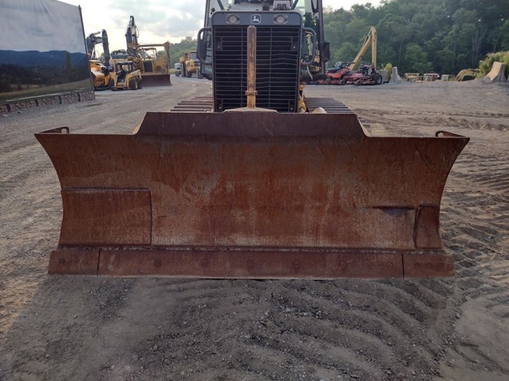 deere-650j-lt-image-22
