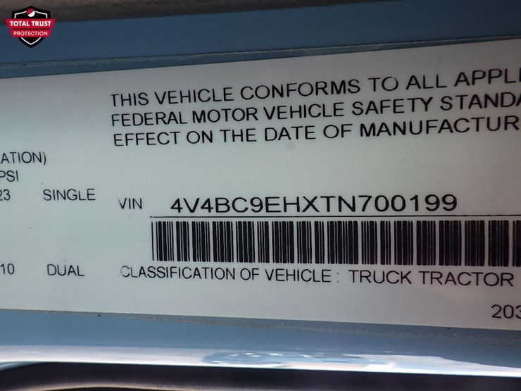 2026-volvo-vnl840-image-23