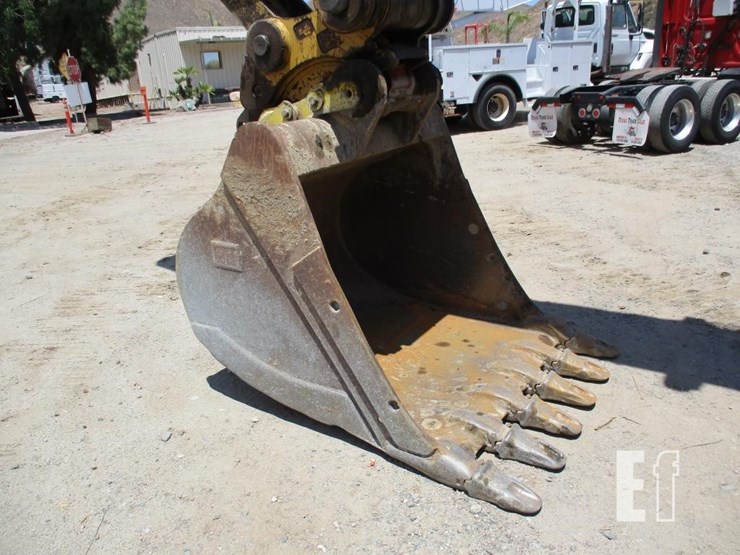 2012-caterpillar-336e-image-15