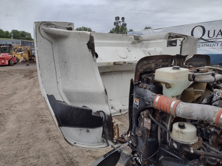 peterbilt-337-image-18