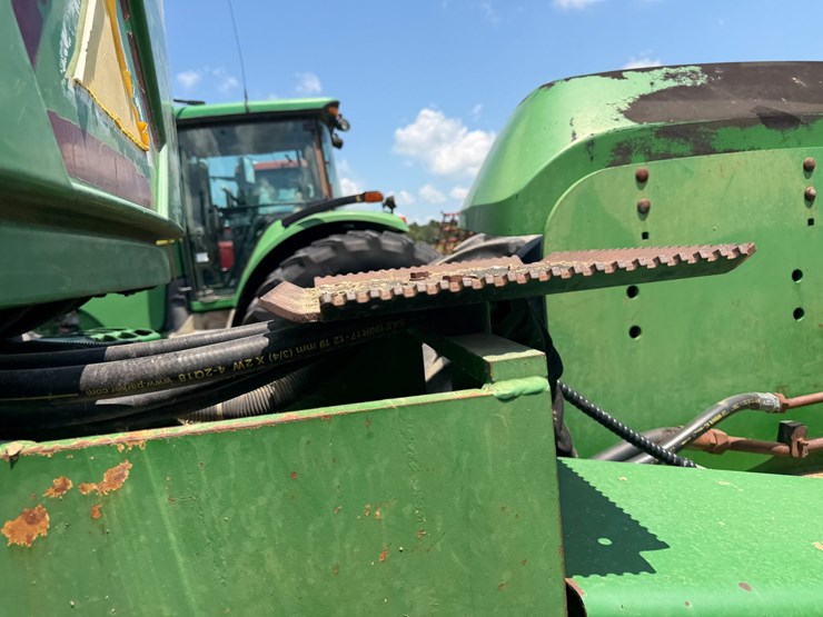 2000-john-deere-9300-image-31