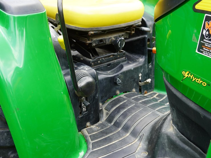 2005-john-deere-7420-image-22