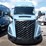 2026-volvo-vnl840-image-2