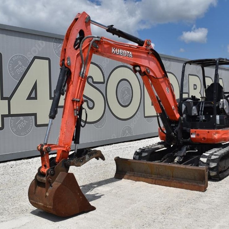 2019 KUBOTA KX057-4