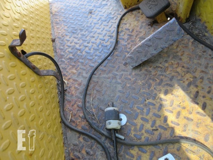 utility-flatbed-image-13