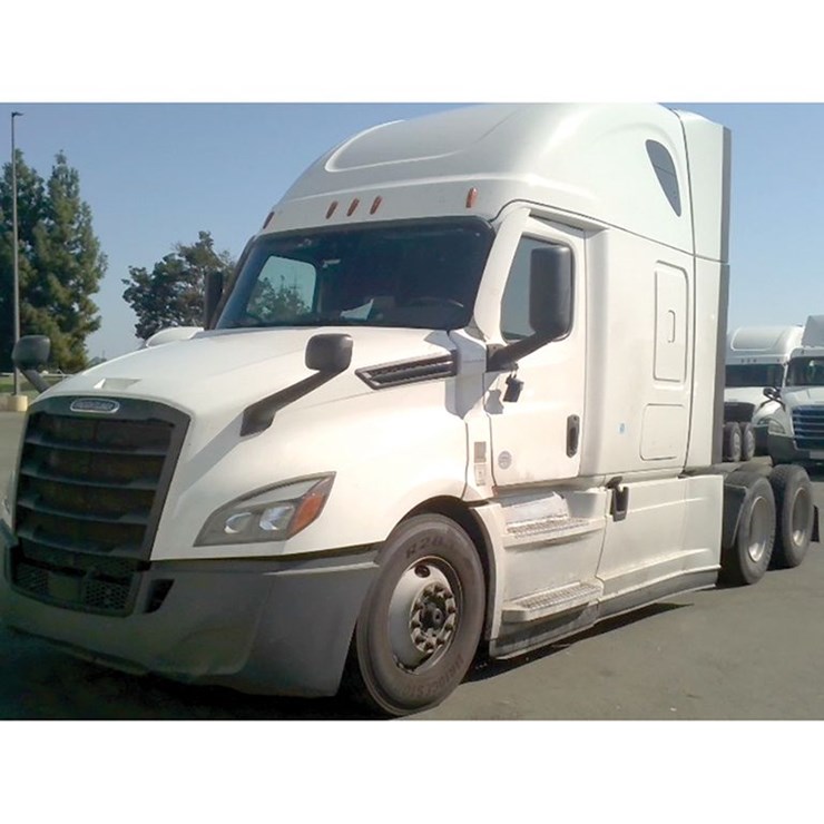 2022 FREIGHTLINER CASCADIA 126