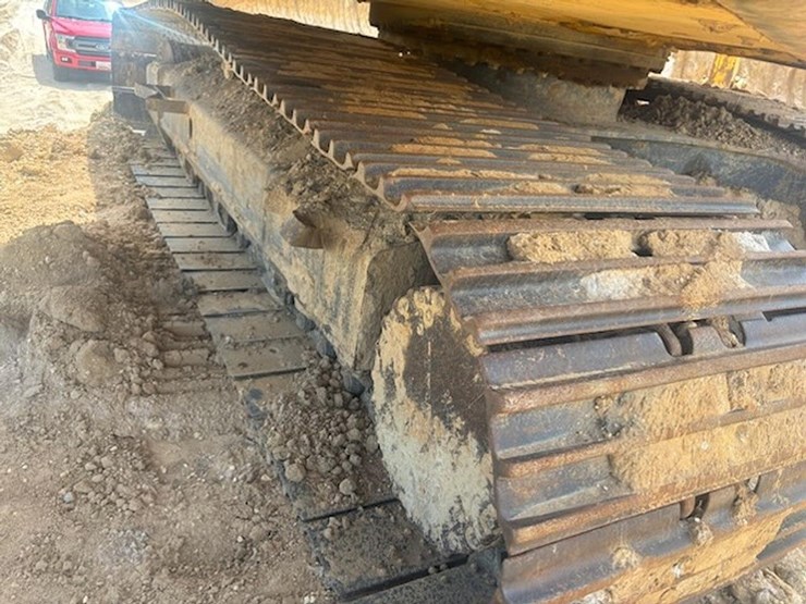 2014-komatsu-pc360-lc-11-image-11