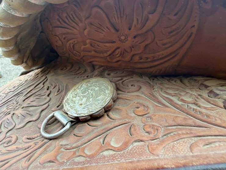 circle-y-brand-saddle-image-5
