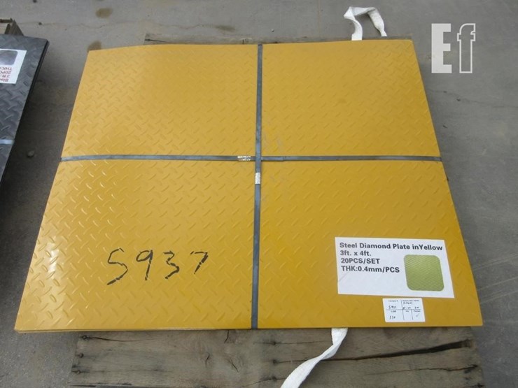 3'-x-4'-diamond-plate-sheets-image-1
