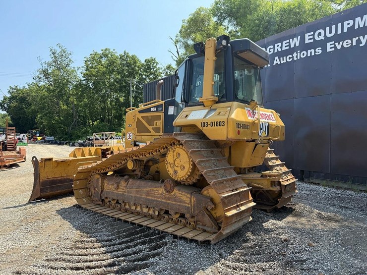 2013-caterpillar-d6n-lgp-image-2