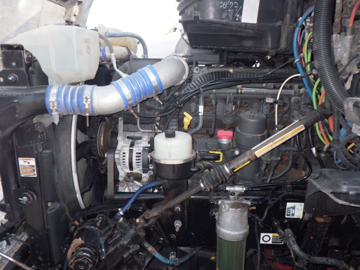 2021-kenworth-t680-image-23