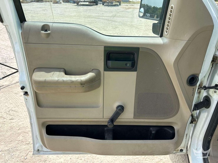 2008-ford-f150-image-11