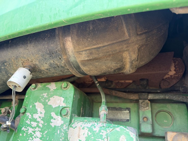2000-john-deere-9300-image-67