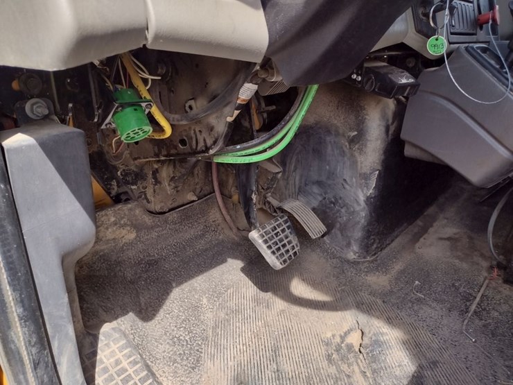 international-durastar-4300-image-14