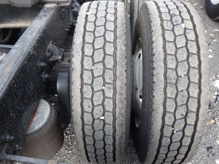 2021-kenworth-t680-image-8
