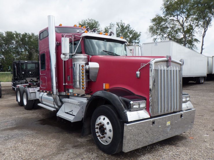 1997-kenworth-w900l-image-3