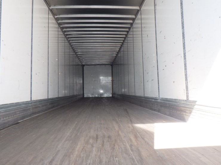 2022-stoughton-van-image-11