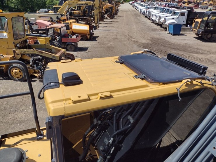 deere-210g-lc-image-37