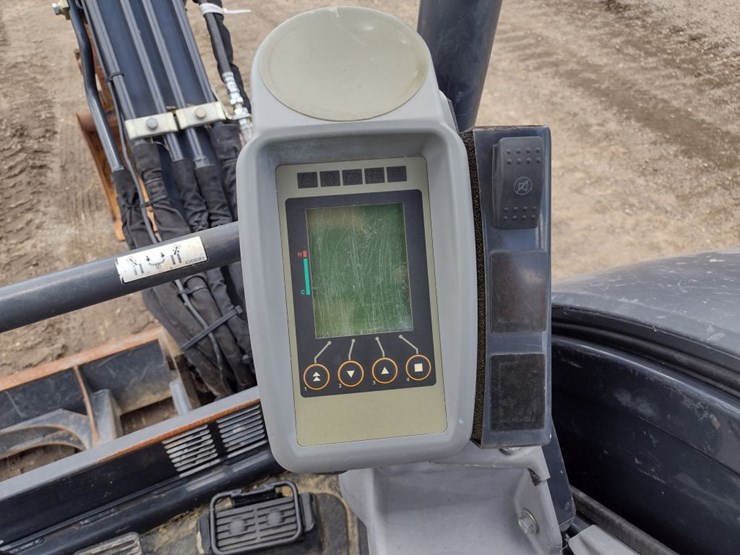 deere-30g-image-7