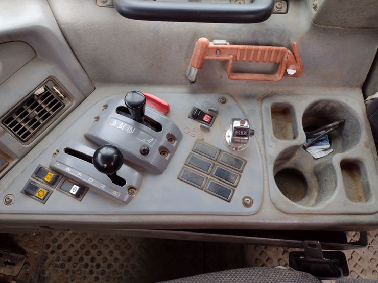 volvo-a30e-image-9
