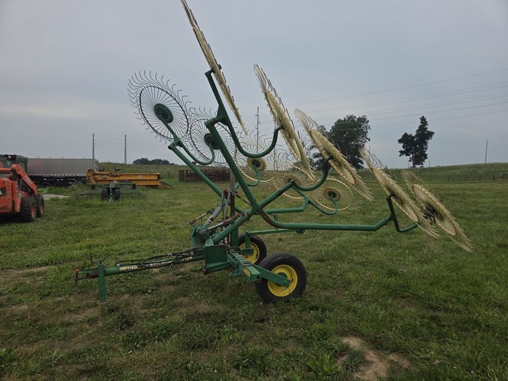 john-deere-702-image-16