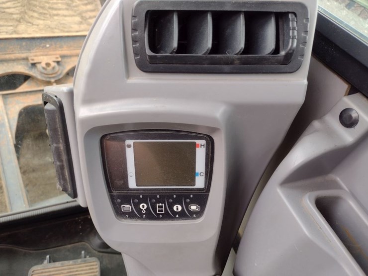 kubota-kx080-4s2-image-7