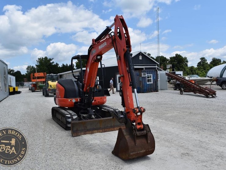 2019-kubota-kx057-4-image-19