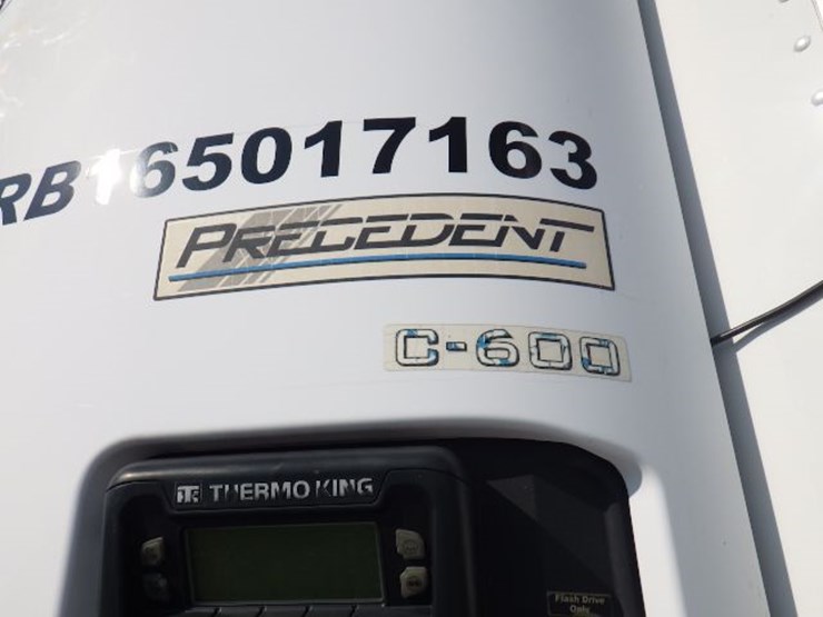 2017-utility-3000r-image-25
