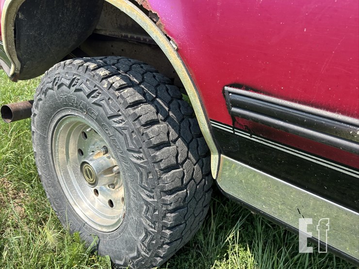 1995-ford-f150-image-32
