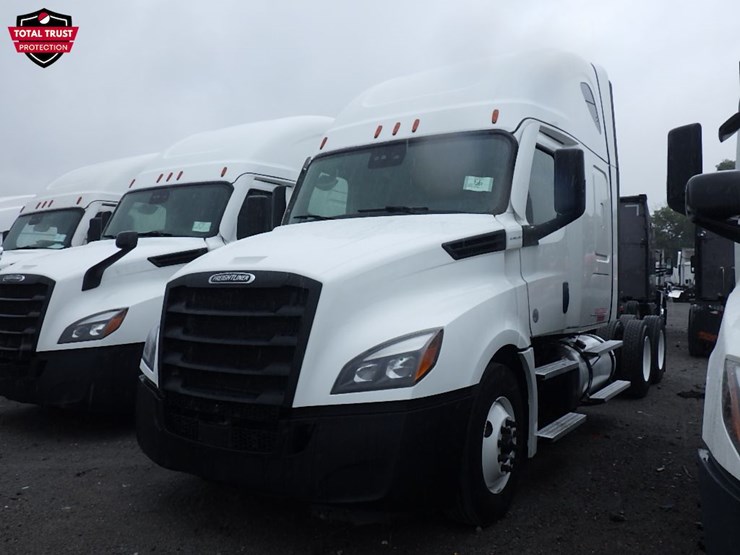 2023-freightliner-cascadia-126-image-1