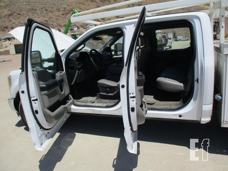 2018-ford-f350-image-12