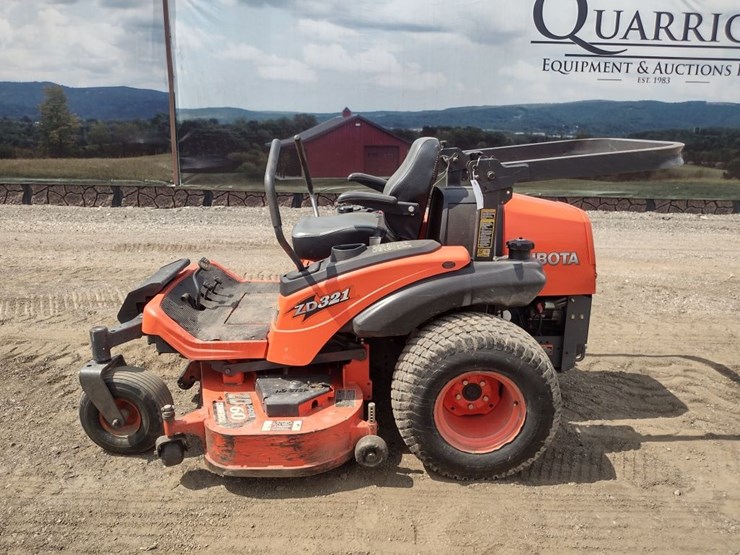 kubota-zd321-image-1