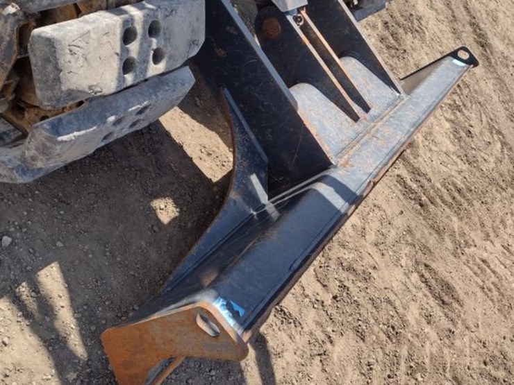 john-deere-85-image-23