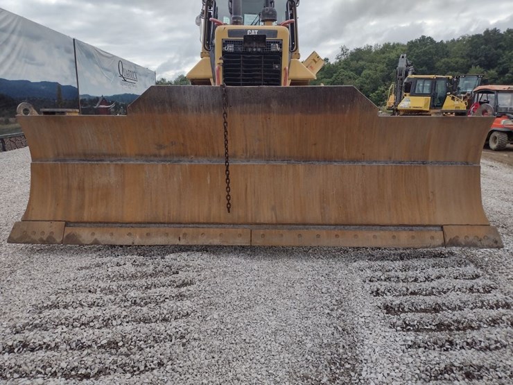 caterpillar-d6n-image-23