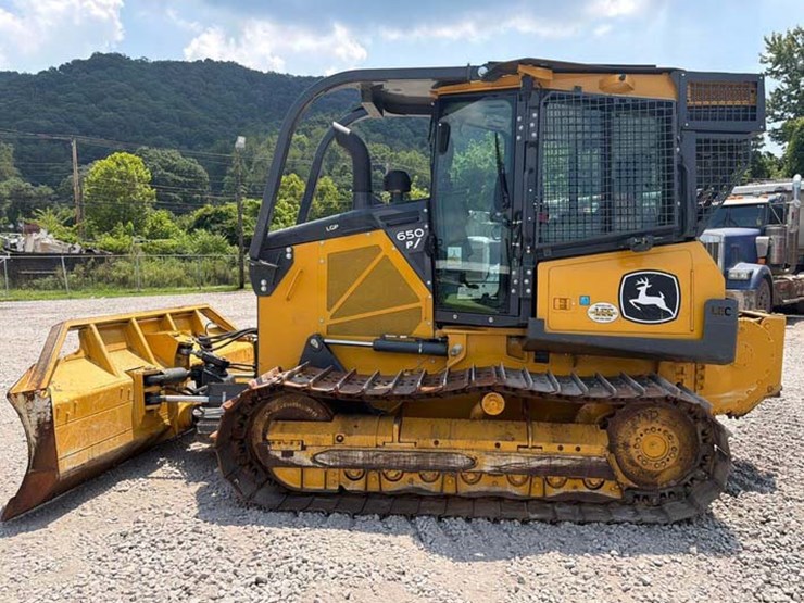 2024-deere-650-p-tier-lgp-image-1
