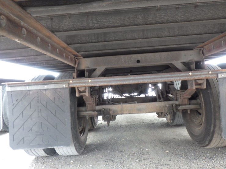 2014-utility-4000d-x-image-11