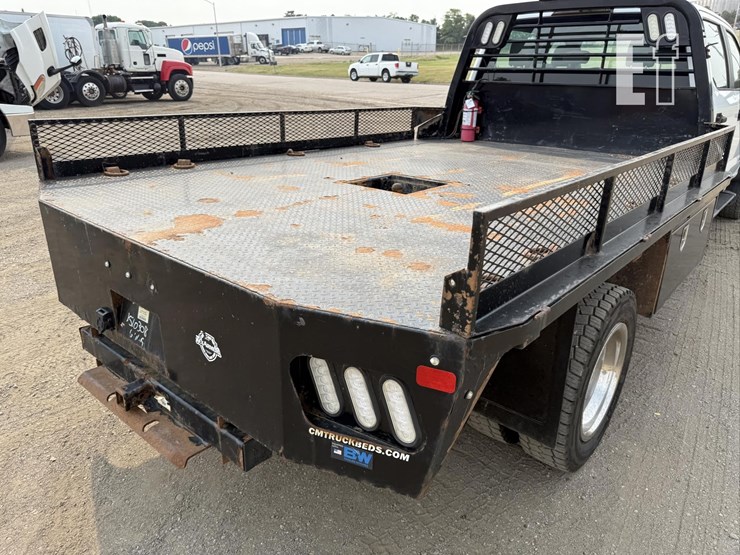 2017-ford-f550-xl-image-17