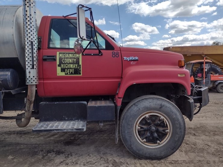 gmc-topkick-image-27