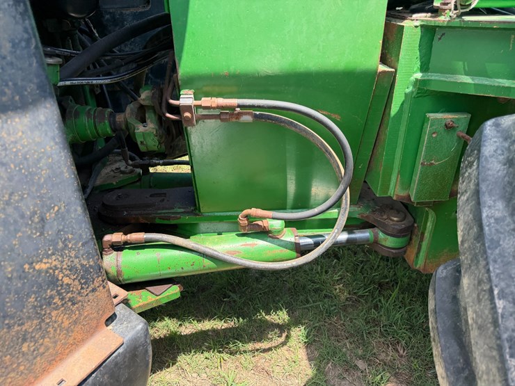2000-john-deere-9300-image-28