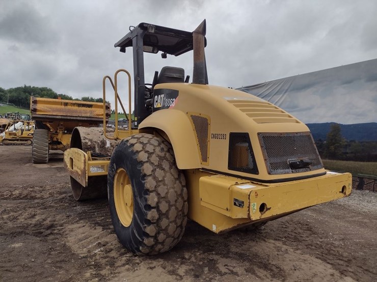caterpillar-cs-563e-image-28
