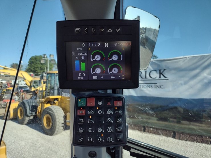 deere-544p-image-7