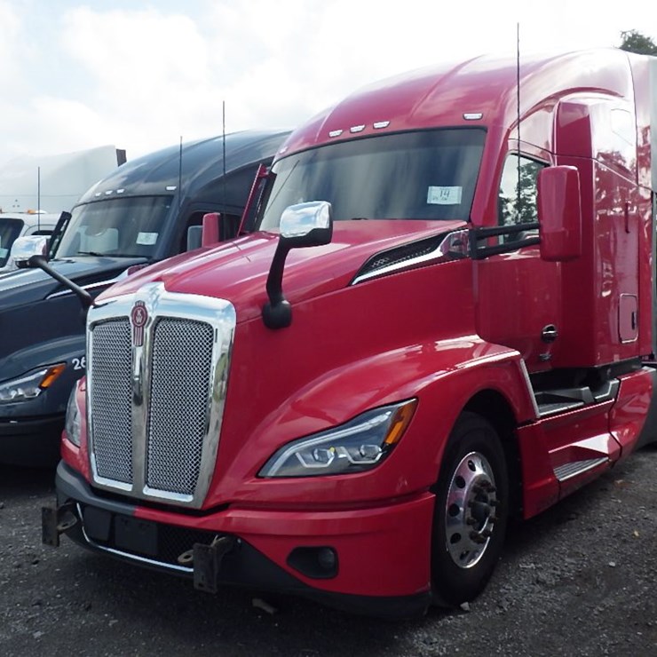 2024 KENWORTH T680