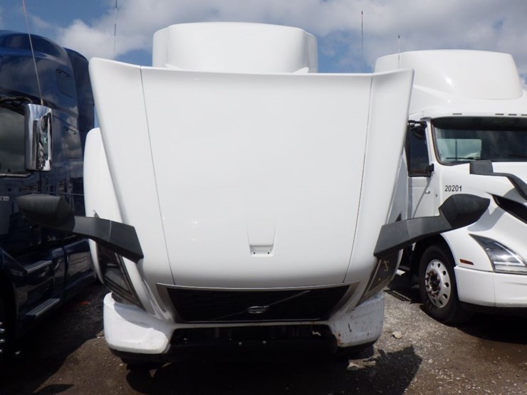 2020-volvo-vnr300-image-24