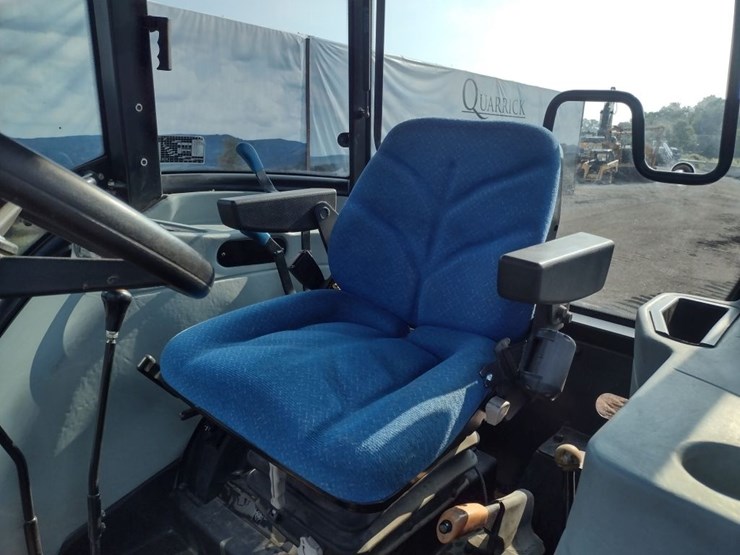 new-holland-ts6020-image-14
