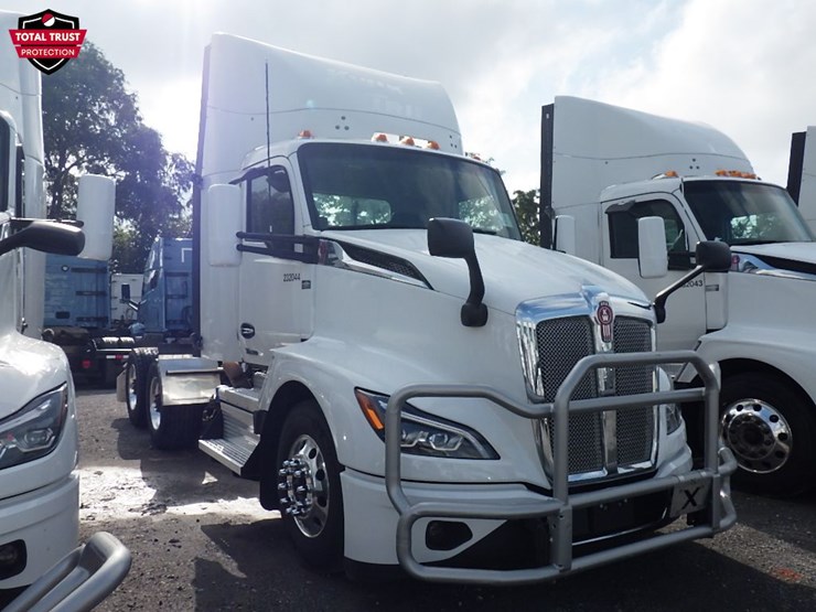 2024-kenworth-t680-image-3