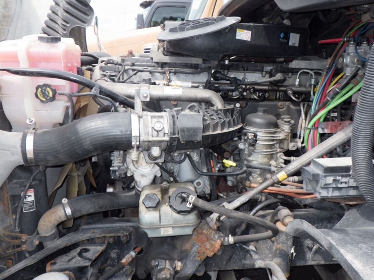 2015-freightliner-cascadia-125-evolution-image-29