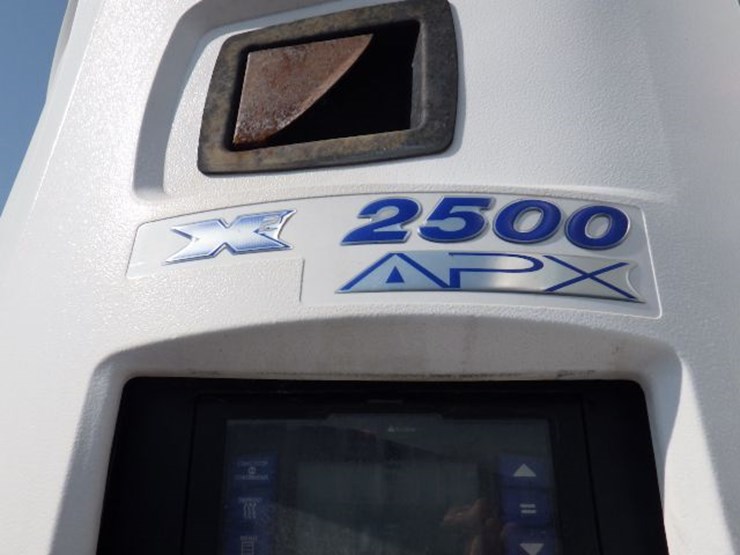 2017-utility-3000r-image-22