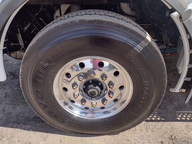 kenworth-t880-image-21