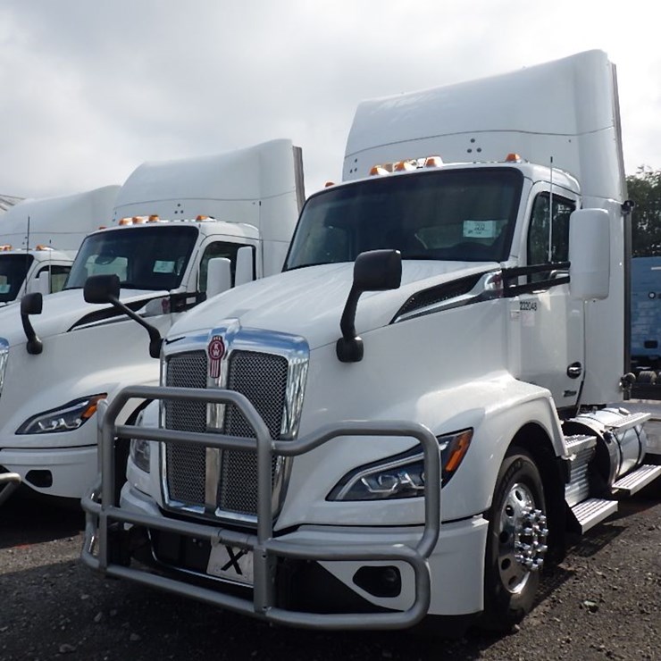 2024 KENWORTH T680